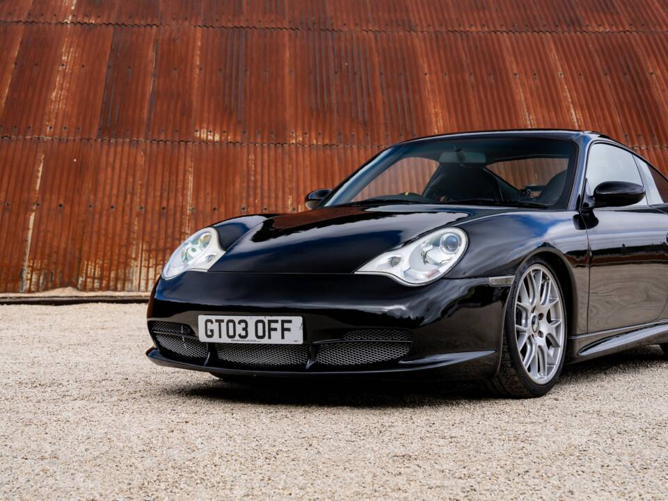 Image 36/42 of Porsche 911 GT3 (2003)