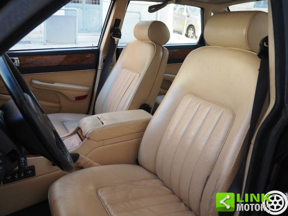 Bild 5/50 von Jaguar Sovereign 3.6 (1988)