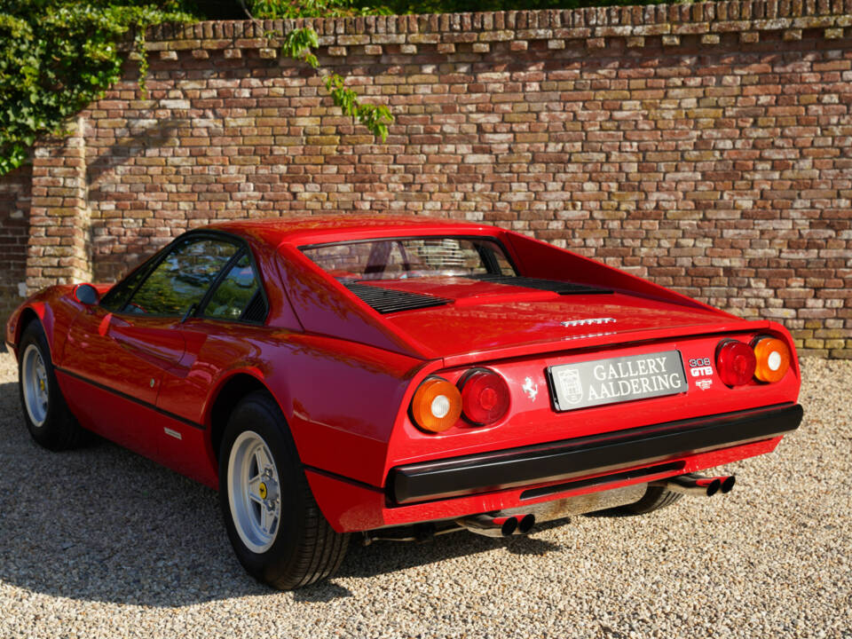 Imagen 47/50 de Ferrari 308 GTB (1977)