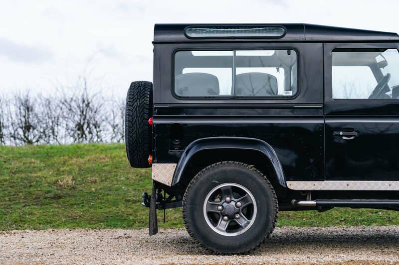 Immagine 48/50 di Land Rover Defender 90 Td5 (2002)