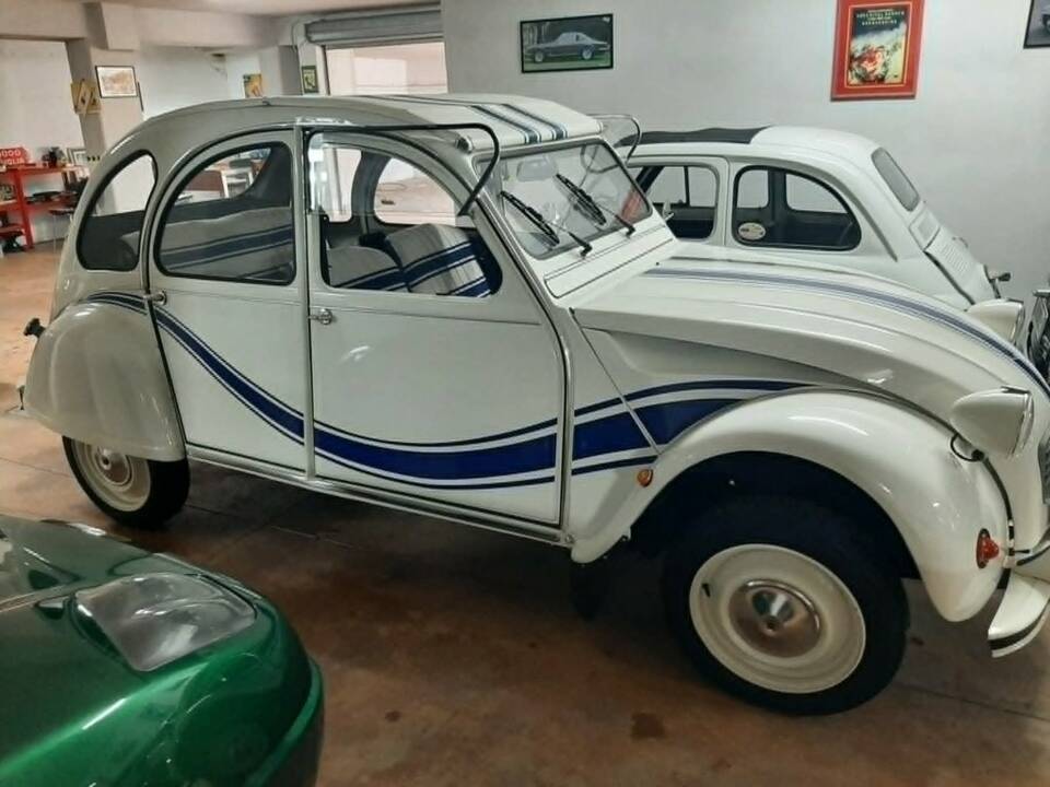 Image 1/8 of Citroën 2 CV 6 (1983)