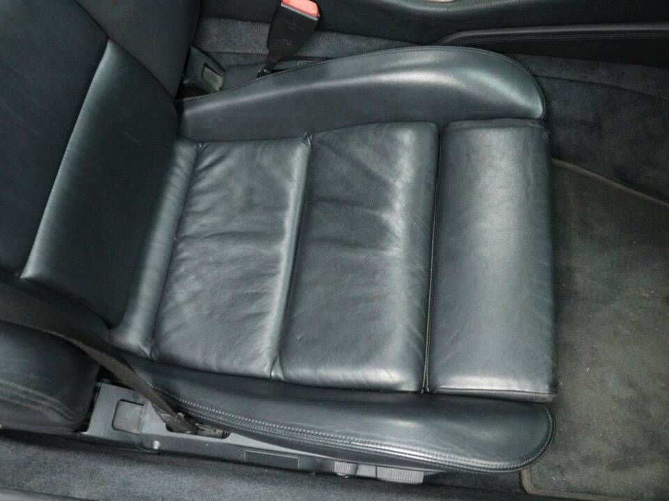 Bild 22/30 von BMW 850CSi (1993)