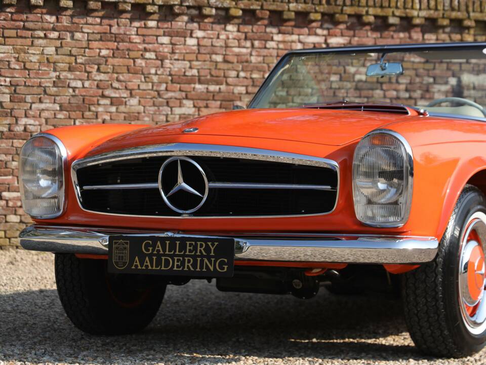 Image 49/50 of Mercedes-Benz 230 SL (1964)