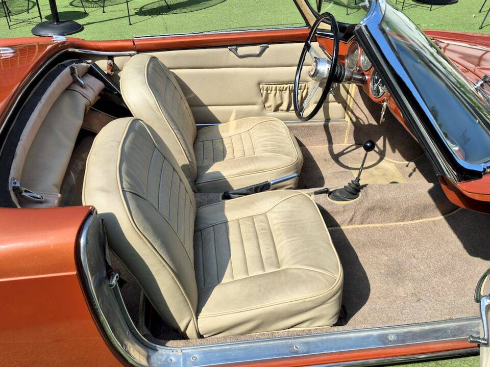 Image 44/71 of Cisitalia Spyder Riviera 850 Scorpione (1960)
