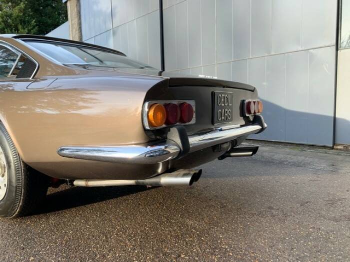 Image 15/50 of Ferrari 365 GT 2+2 (1970)