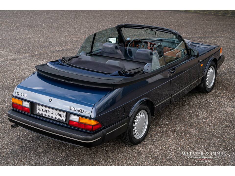 Image 12/32 of Saab 900 Turbo (1992)
