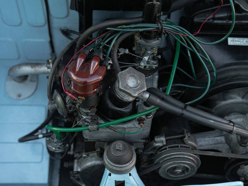 Image 48/49 of FIAT 600 (1957)