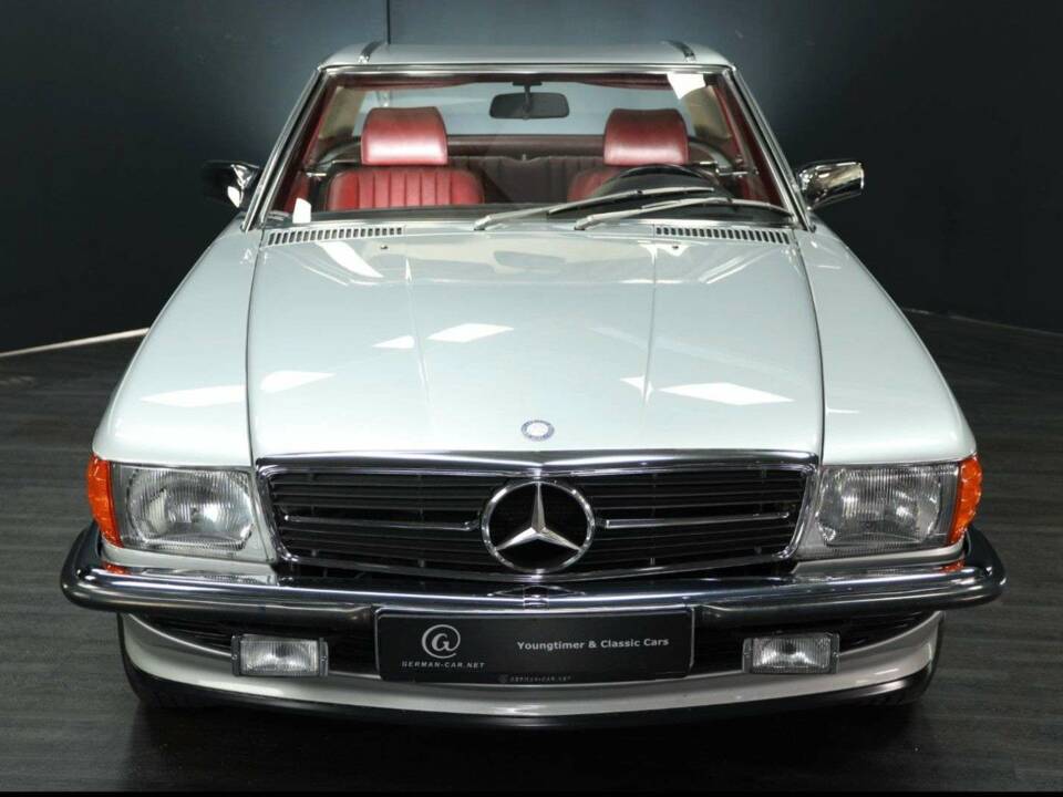 Imagen 9/30 de Mercedes-Benz 300 SL (1988)