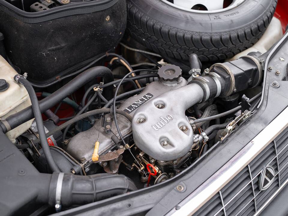 Image 43/45 of Lancia Y10 Turbo (1985)