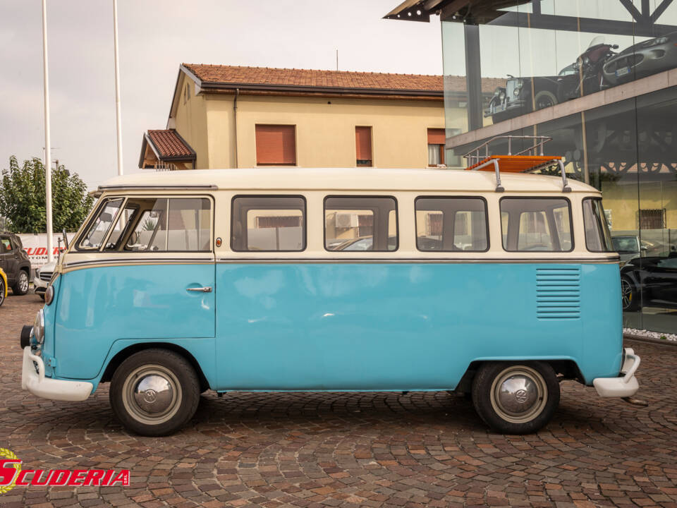 Imagen 3/31 de Volkswagen T1 Brasil &quot;Samba&quot; (1974)