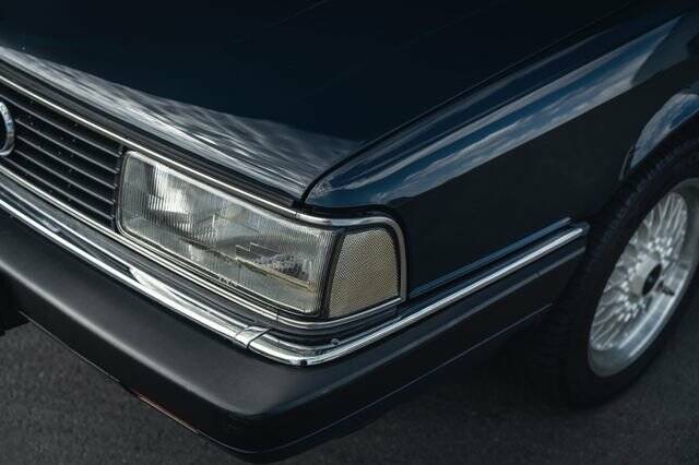 Bild 2/15 von Audi 200 - 2.2 20V Turbo quattro (1989)