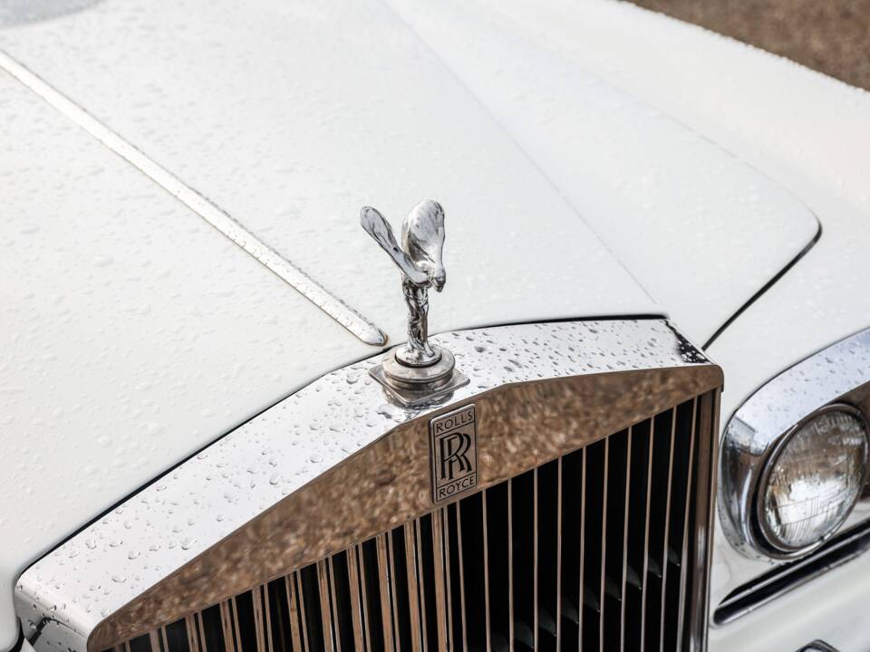 Image 22/23 of Rolls-Royce Silver Shadow I (1969)