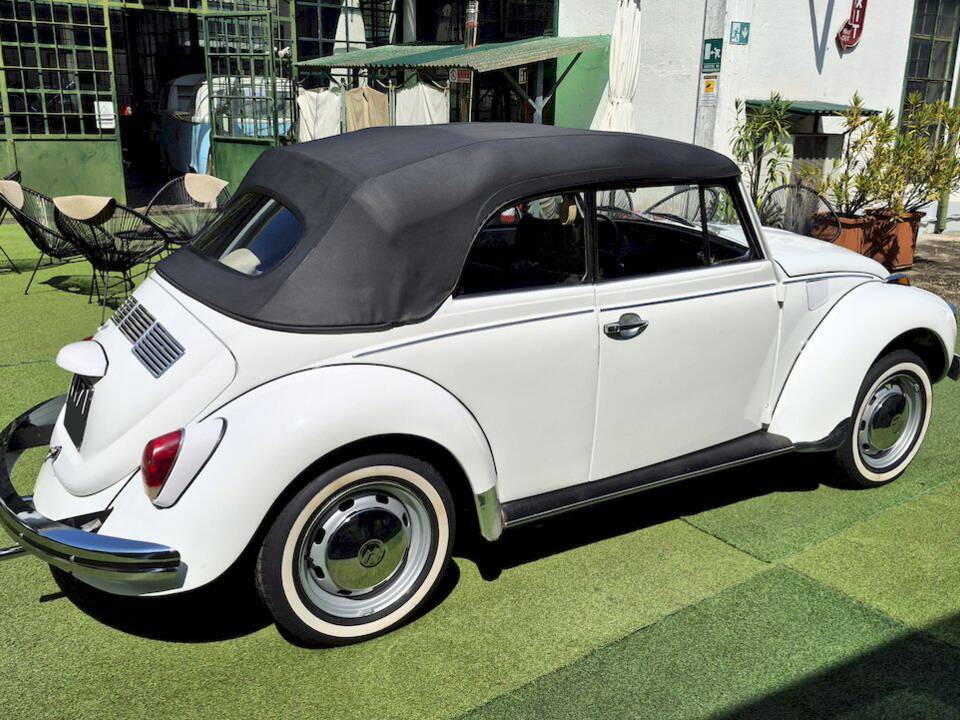 Image 64/73 of Volkswagen Beetle 1300 (1972)
