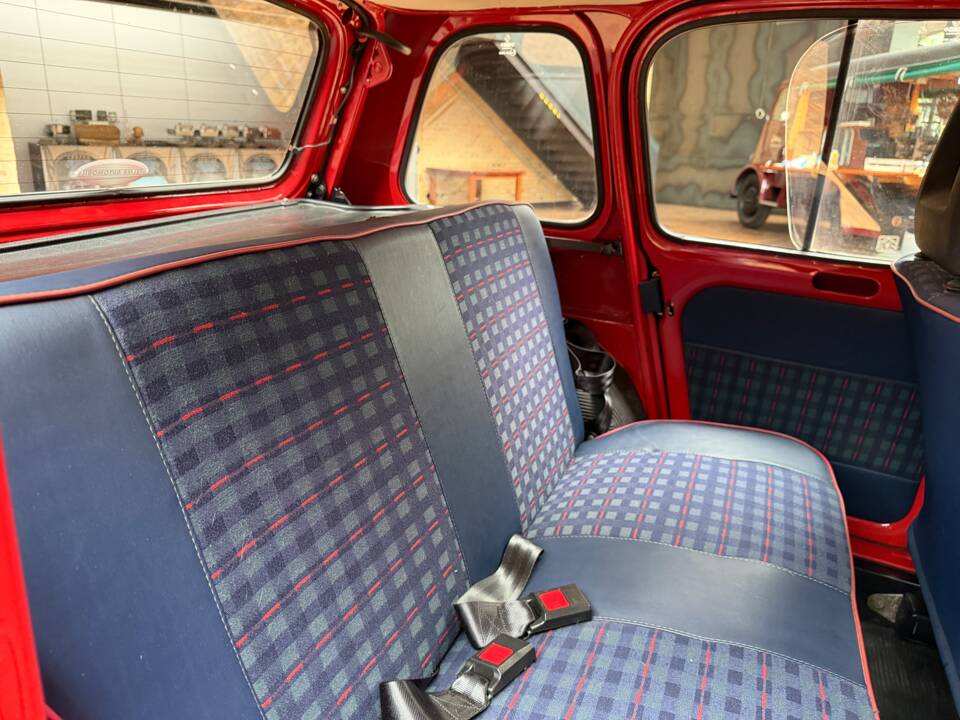 Bild 30/40 von Renault R 4 GTL (1990)