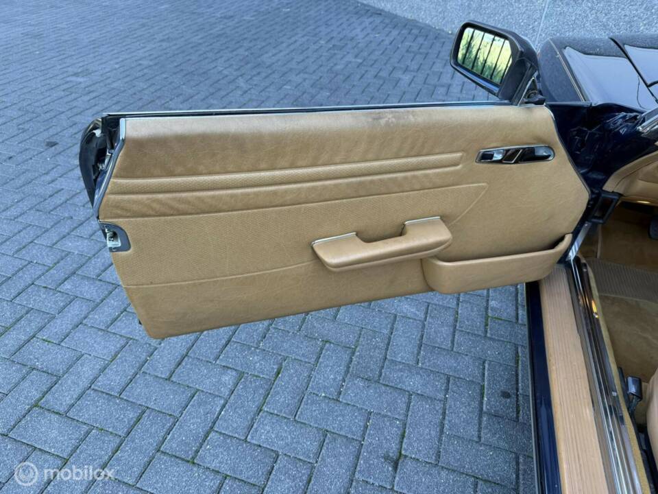Image 22/22 de Mercedes-Benz 560 SL (1984)