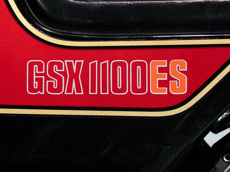 Image 46/50 de Suzuki DUMMY (1988)