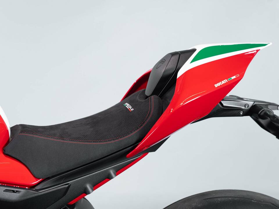 Bild 14/44 von Ducati DUMMY (2019)
