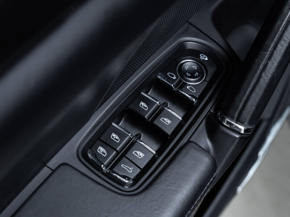 Bild 8/39 von Porsche Cayenne GTS (2016)