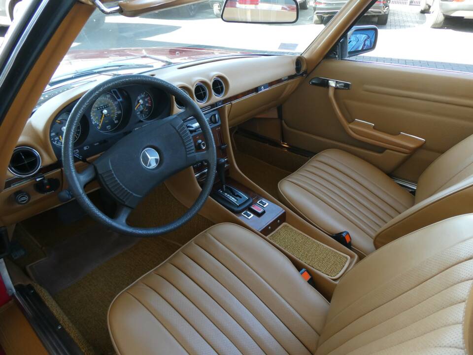Bild 9/22 von Mercedes-Benz 450 SL (1977)