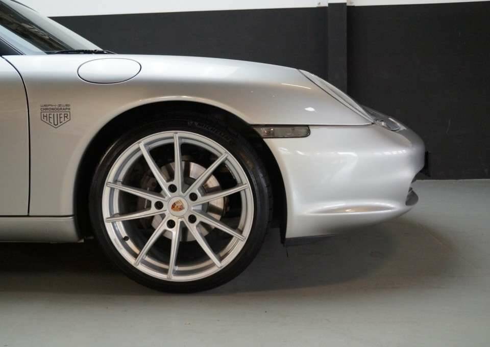 Immagine 15/50 di Porsche Boxster (2003)