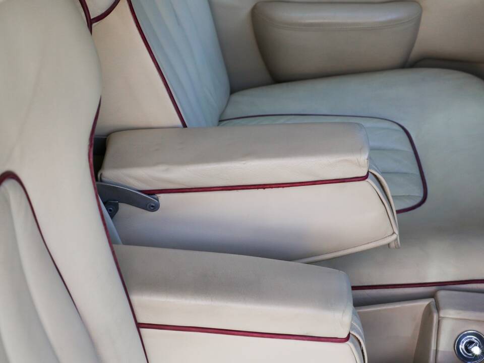 Immagine 120/196 di Bentley T 2 (1978)