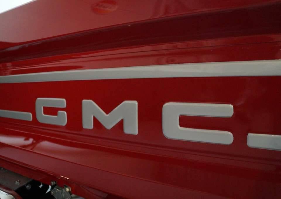 Image 34/50 of GMC C10 Fleetside (1965)