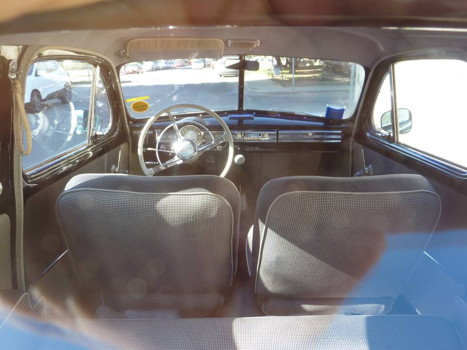 Image 30/50 de Volvo PV 444 (1956)