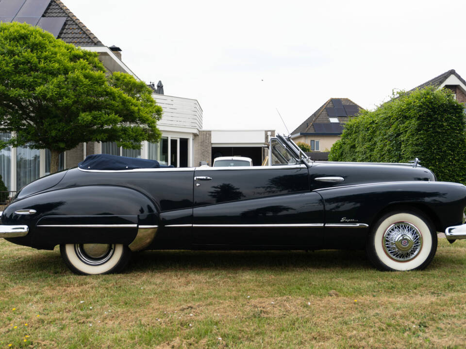 Image 3/8 of Buick 50 Super Convertible (1947)