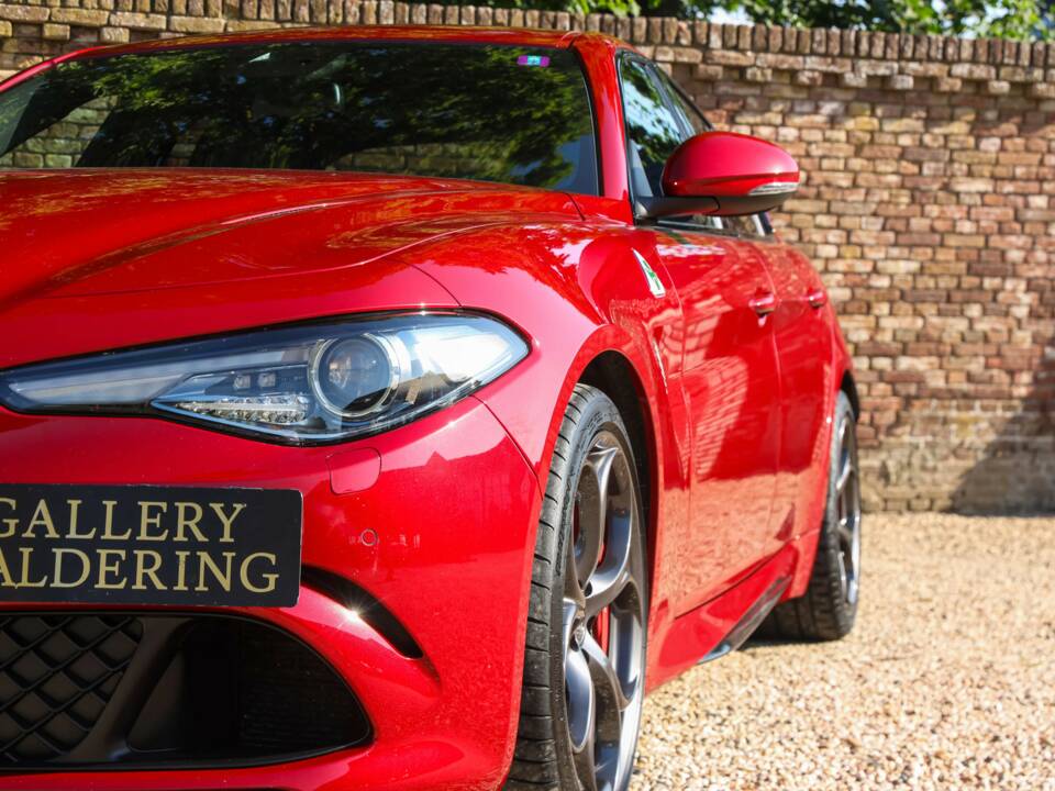 Bild 27/50 von Alfa Romeo Giulia Quadrifoglio (2017)