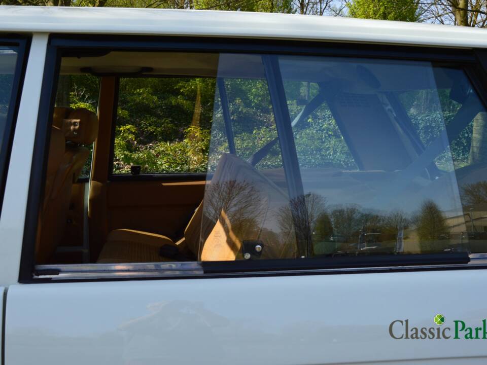 Bild 31/50 von Land Rover Range Rover Classic (1981)