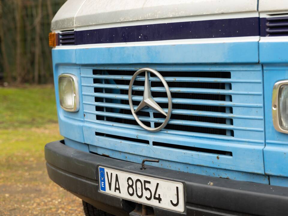 Bild 18/42 von Mercedes-Benz T2 608D (1982)