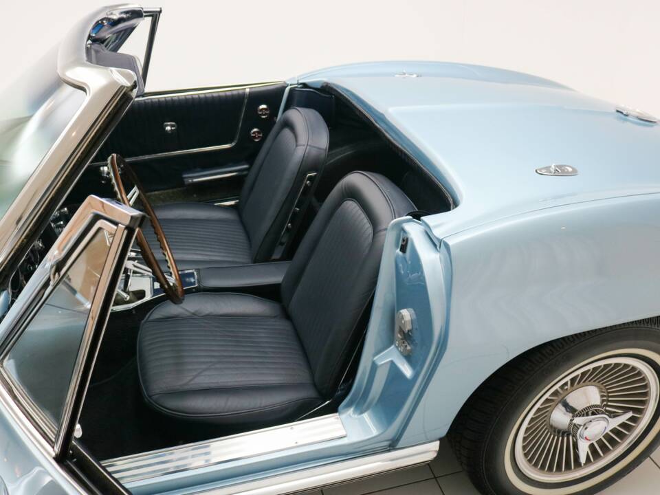 Afbeelding 6/15 van Chevrolet Corvette Sting Ray Convertible (1964)