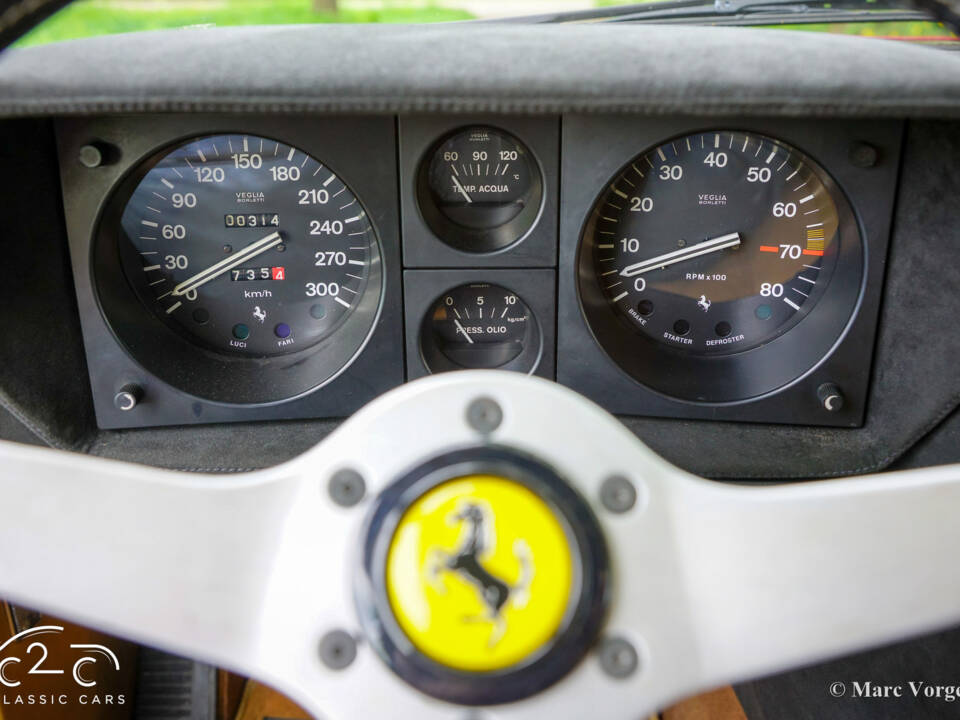 Image 75/80 of Ferrari 365 GTC&#x2F;4 (1972)
