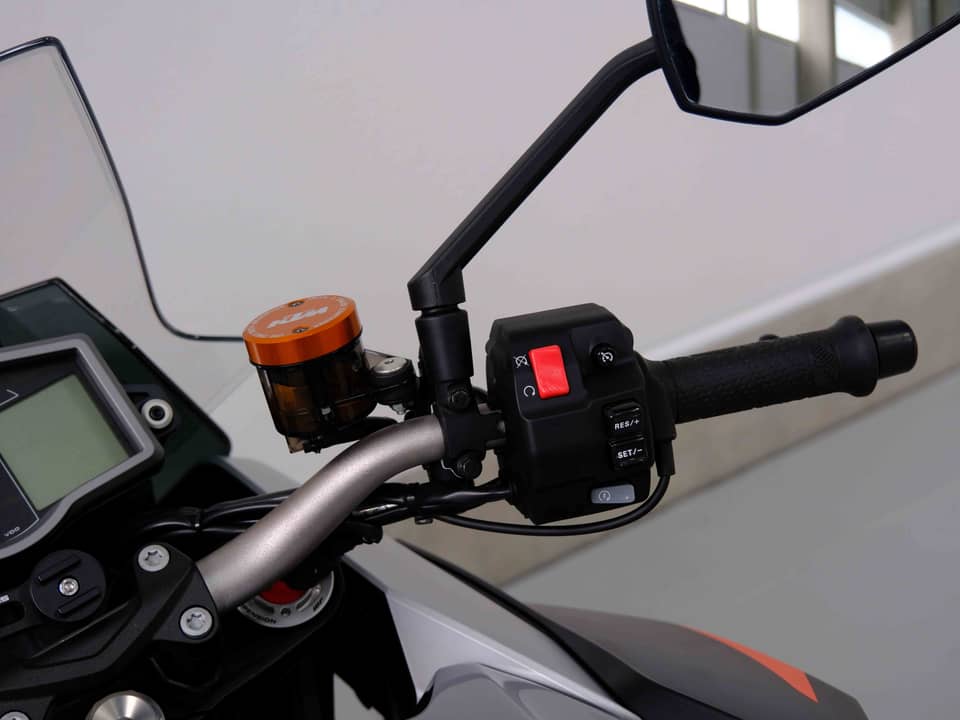 Image 78/99 de KTM 1290 Super Duke R (2018)
