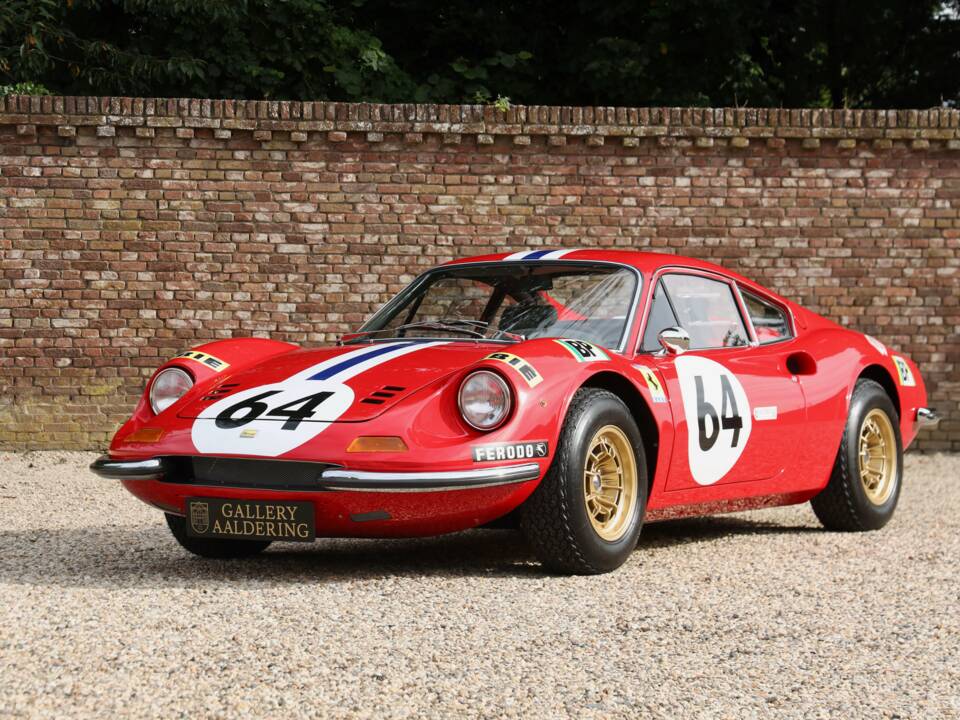 Immagine 22/50 di Ferrari Dino 246 GT (1971)