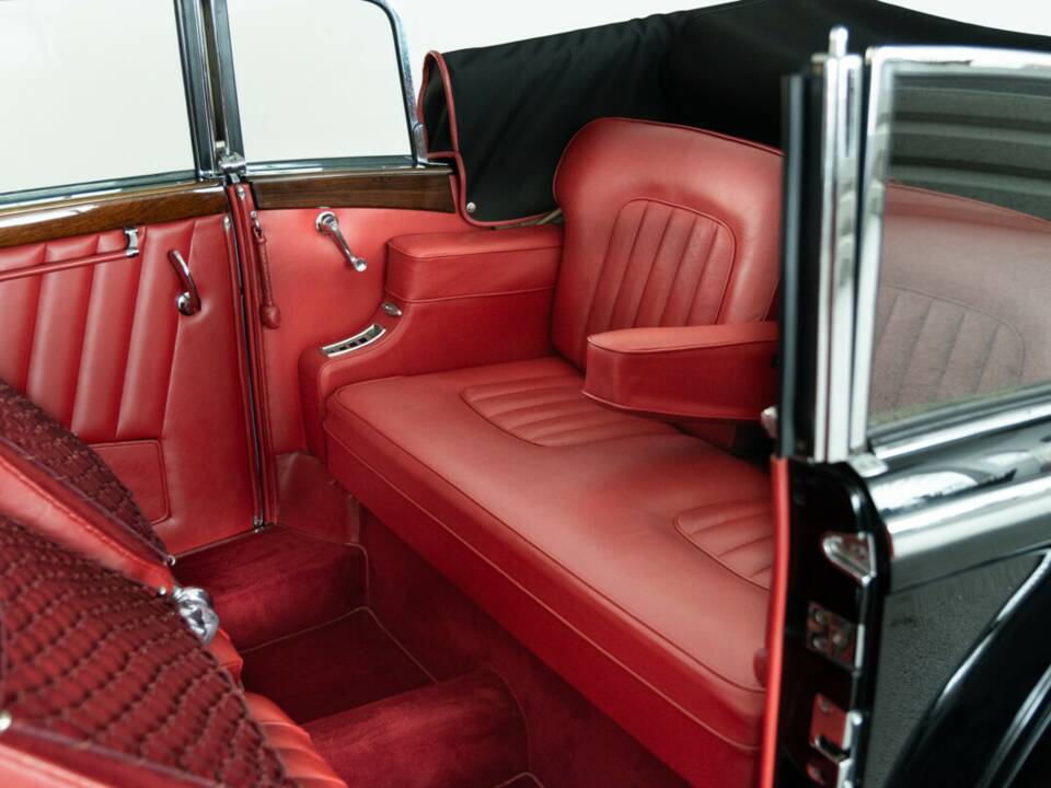 Imagen 40/50 de Mercedes-Benz 500 K Cabriolet B (1935)