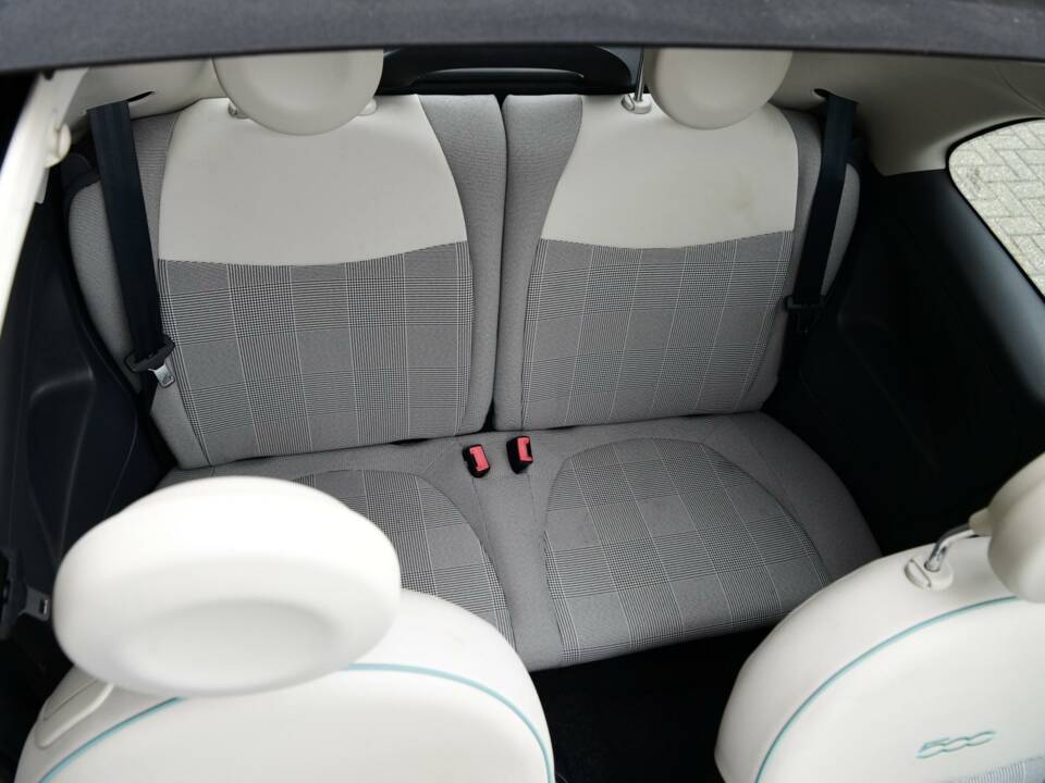 Image 29/45 of FIAT 500 C (2015)