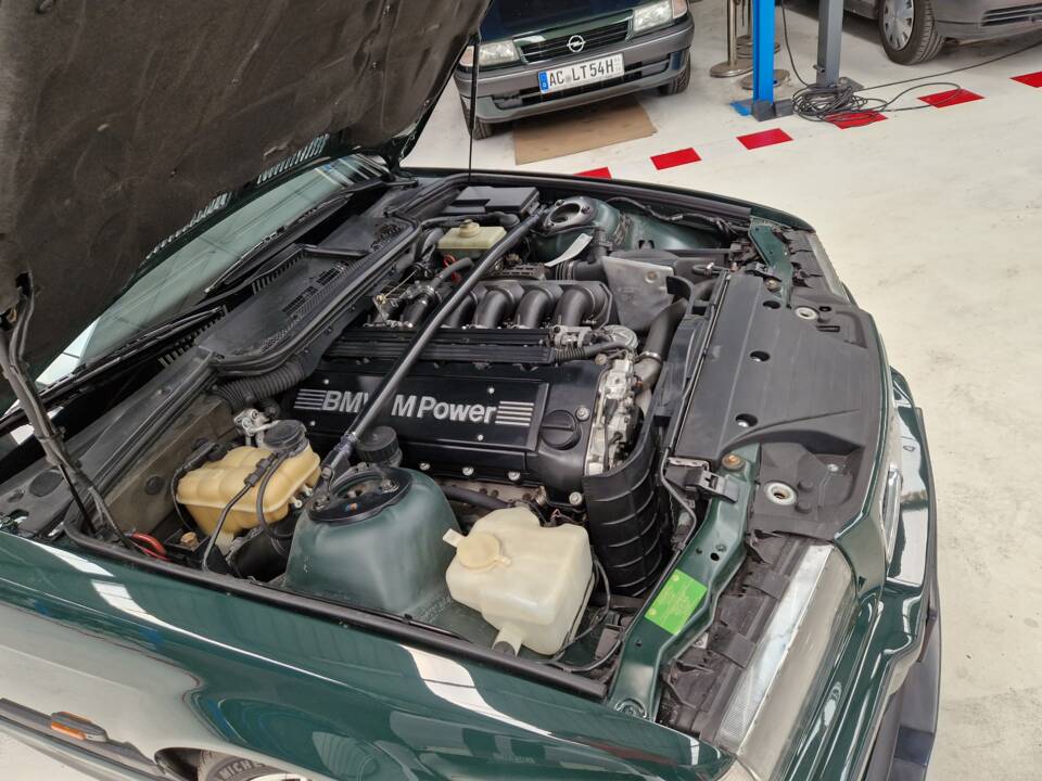 Image 4/11 de BMW M3 GT (1995)