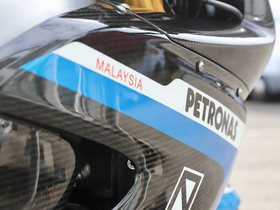 Image 55/69 of Petronas FP1 (2003)