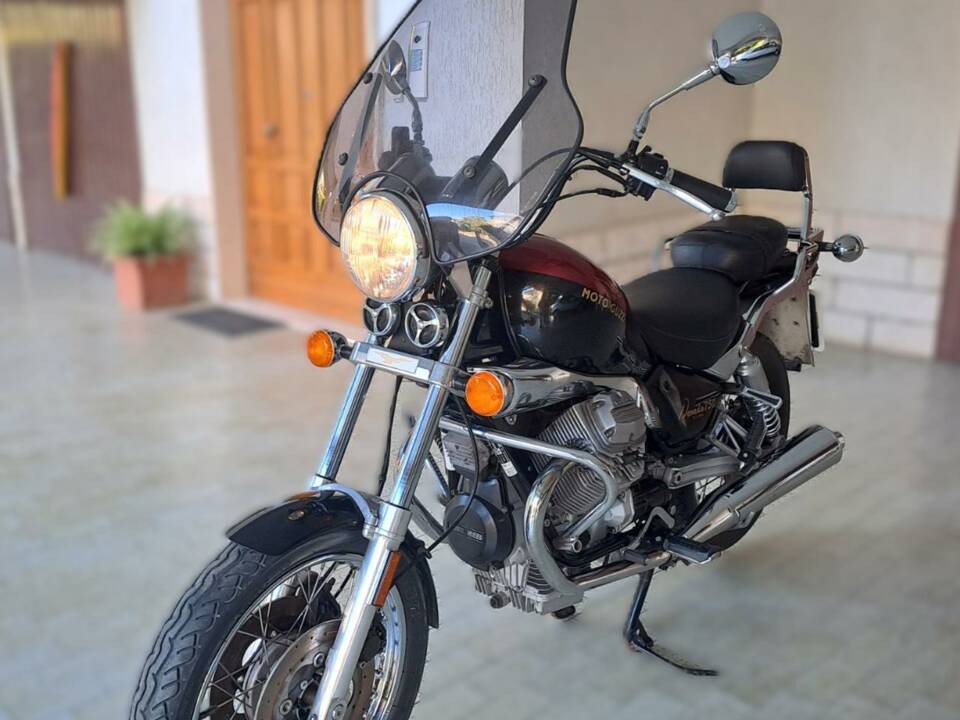 Immagine 7/34 di Moto Guzzi Nevada 750 (1998)
