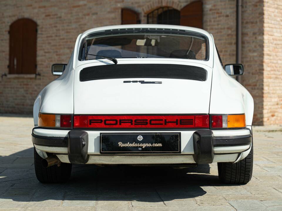 Image 8/50 de Porsche 911 SC 3.0 (1979)