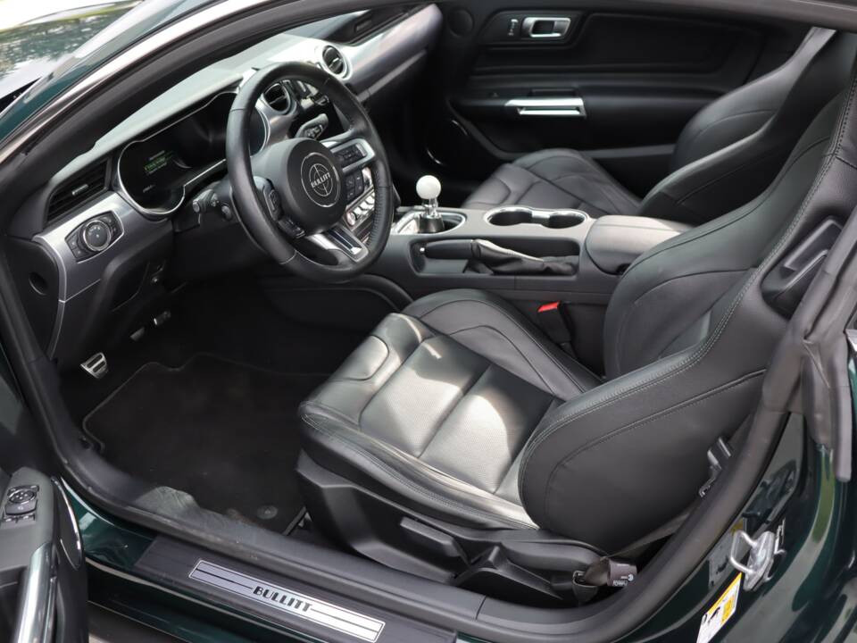 Immagine 27/50 di Ford Mustang GT 5.0 V8 Fastback (2019)