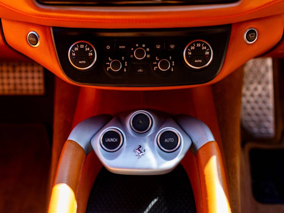 Bild 35/50 von Ferrari FF (2012)