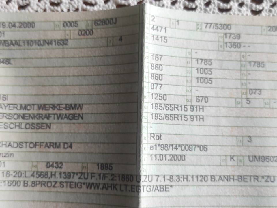 Image 6/6 of BMW 316i (2000)