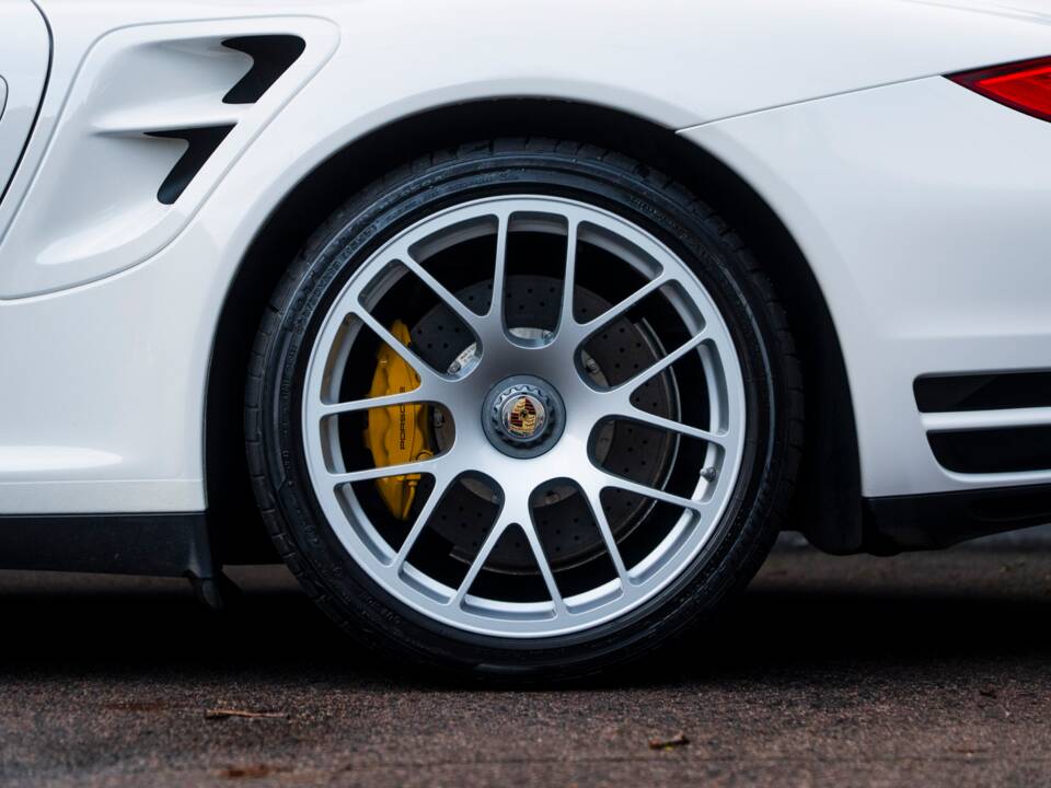 Bild 5/52 von Porsche 911 Turbo (2010)