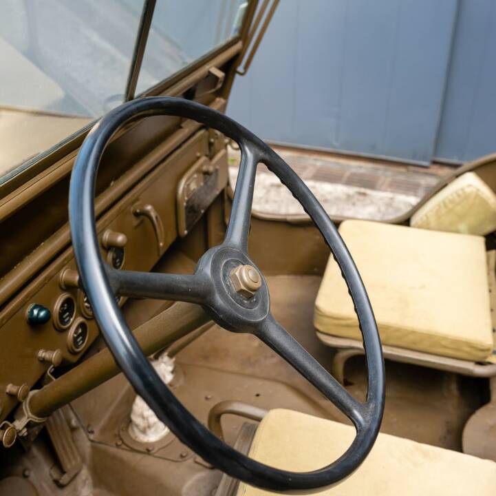 Imagen 31/50 de Hotchkiss M 201 (1963)