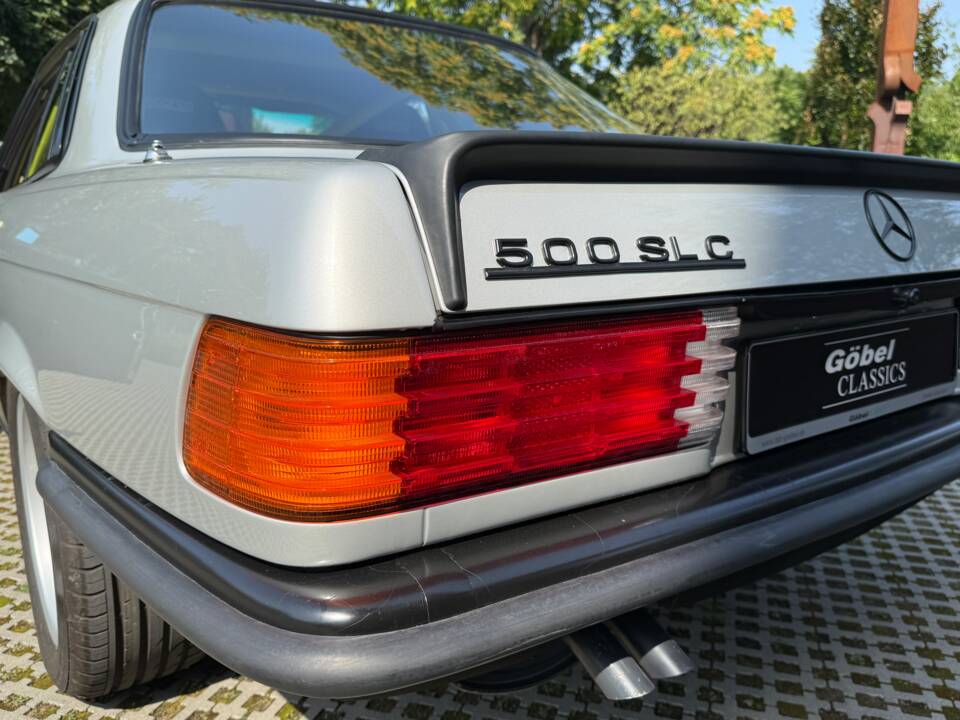 Immagine 24/29 di Mercedes-Benz 500 SLC (1980)