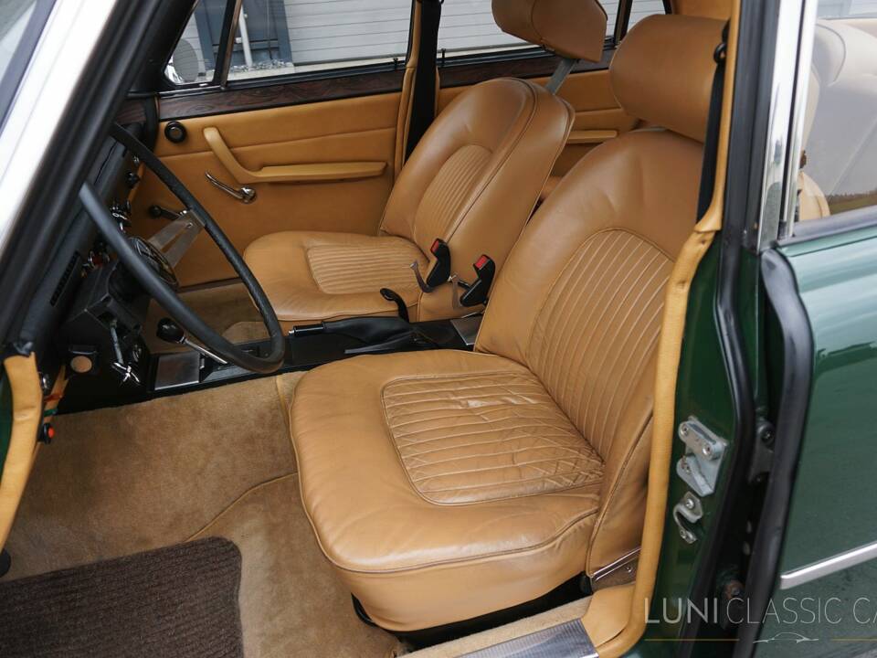 Bild 39/56 von Rover 3500 (1972)