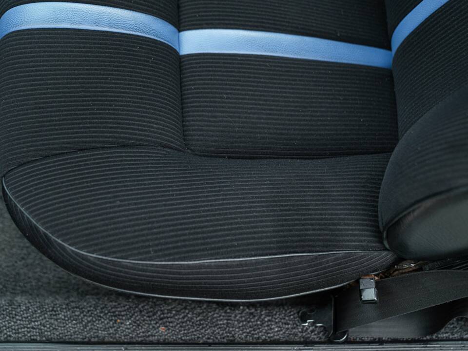 Image 42/50 of FIAT 131 Abarth Rally (1981)