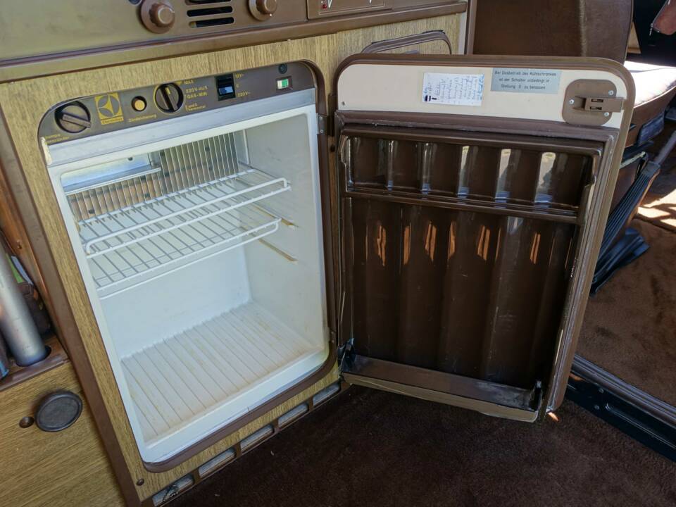 Bild 24/36 von Volkswagen T3 Westfalia Joker 2.0 (1982)